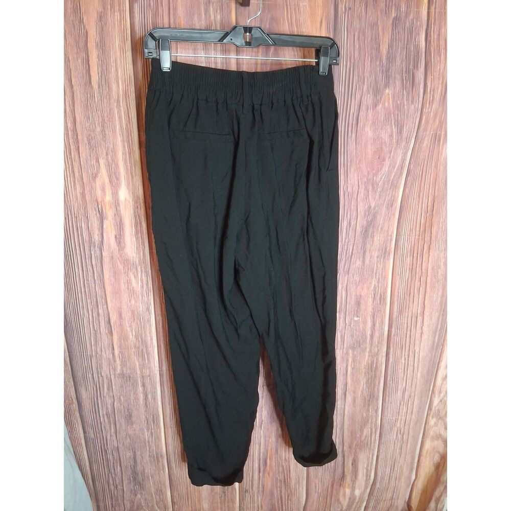 A new day black pants stretch waist rolled hem size 6